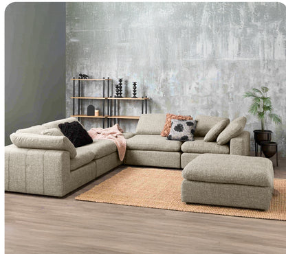 ركنة مع بوف خشب زان 250×250سم- DO40