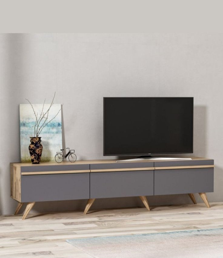 ترابيزة تليفزيون