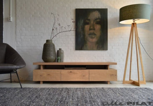 ترابيزة تليفزيون